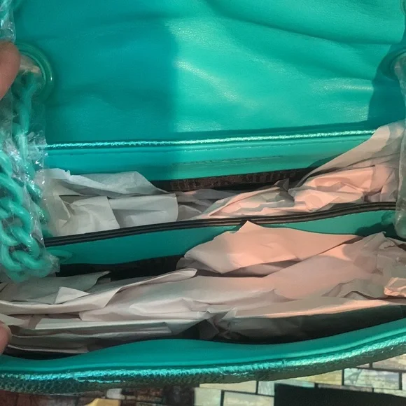 - - Kurt Geiger London Kensington Quilted Leather Shoulder Bag - Picture 7 of 14